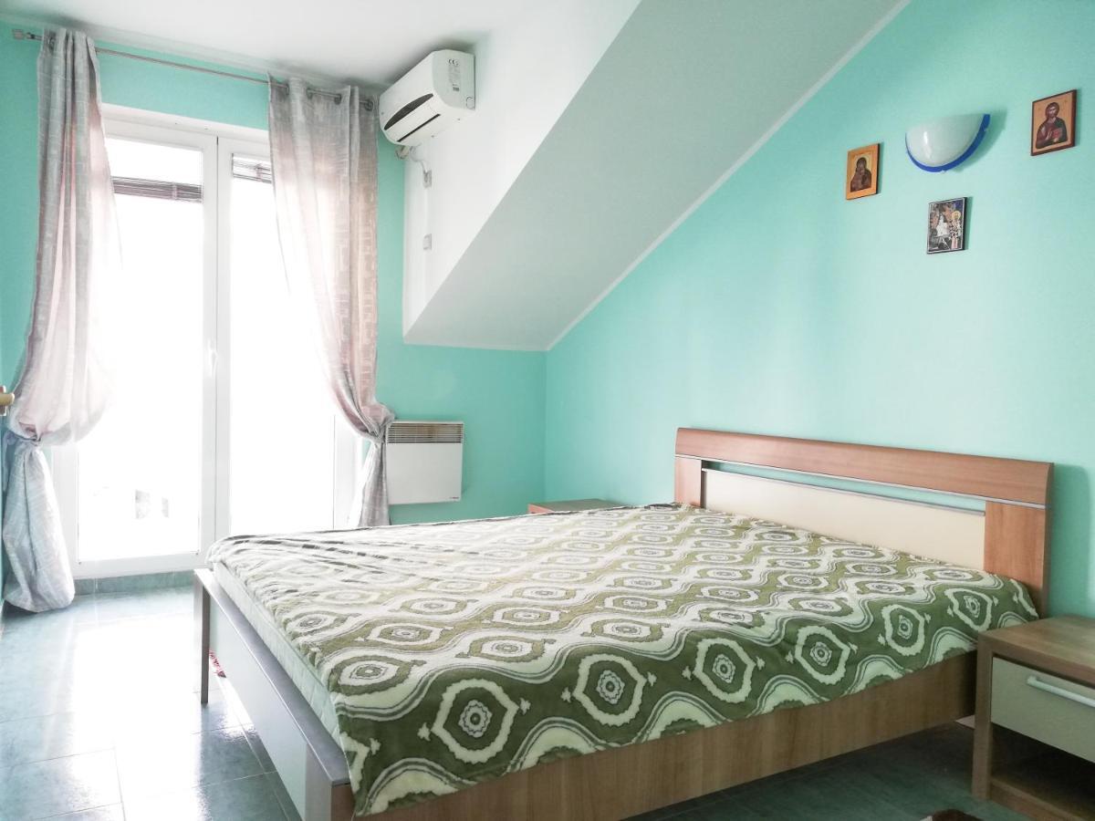 Apartment Azalea Of Будва Экстерьер фото